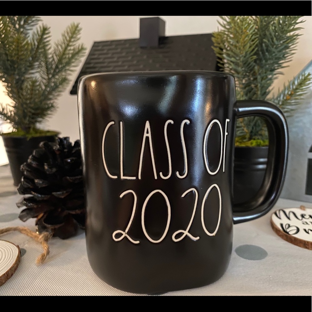 Rae Dunn Class of 2020 Black Mug